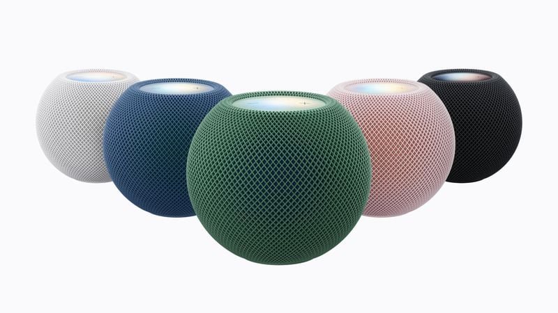 Cinci boxe HomePod mini 2, în culorile alb, albastru, verde, roz și negru