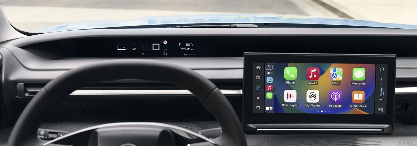 Interiorul Citroën C3 2024, cu instrumente digitale și ecran central cu Apple CarPlay