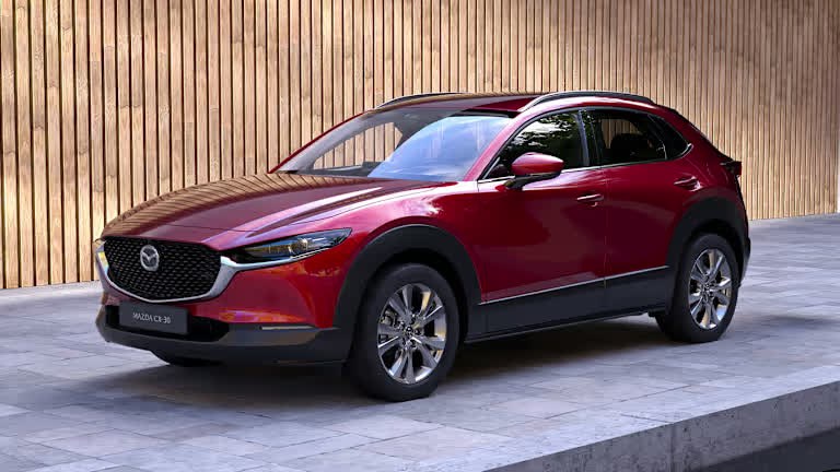 Mazda CX-30, vedere din față 3/4