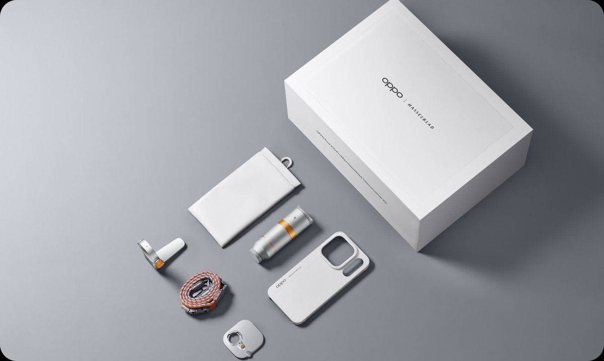 Conținutul kitului de teleconvertor Hasselblad pentru Oppo Find X10 Pro Max: carcasă, obiectiv teleconvertor, curea și accesorii de prindere