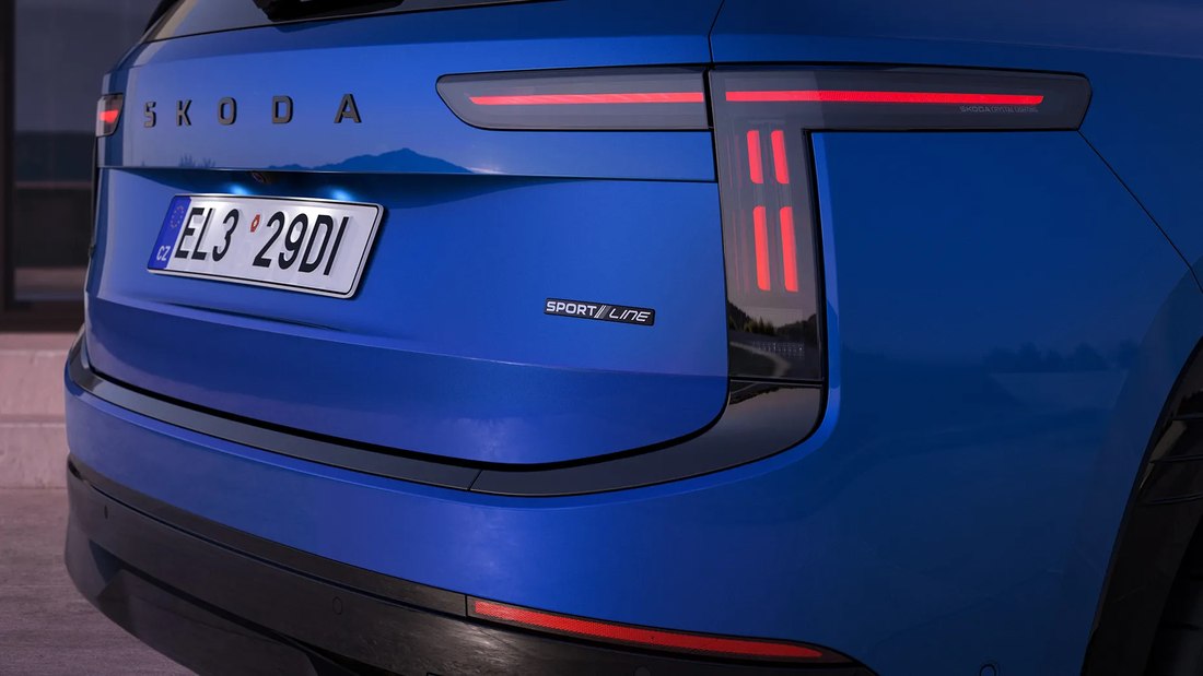Skoda Peaq, detaliu spate, cu sigla Sport/Line