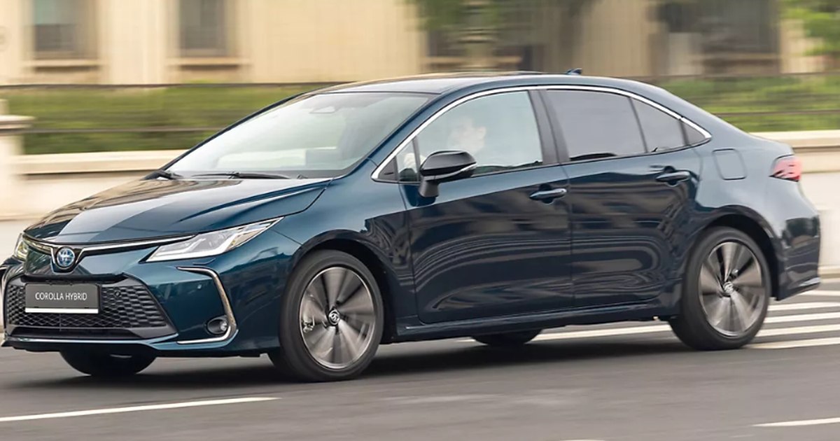 Toyota Corolla: istoric, cea mai vândută mașină din lume, motorizări hybrid, prețuri și probleme cunoscute